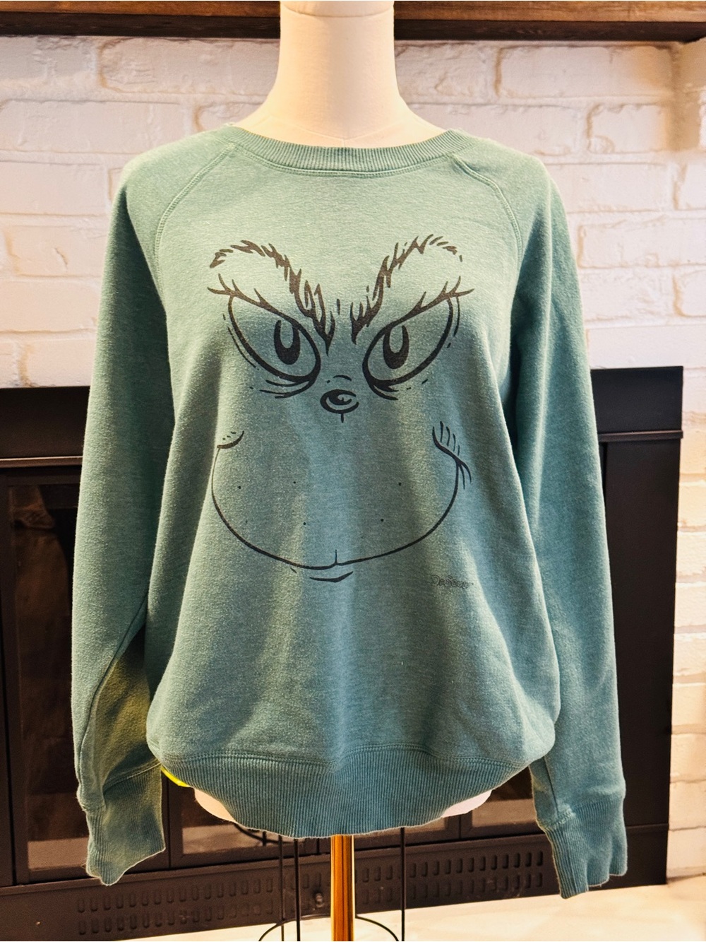 Dr. Seuss The Grinch face pullover sweatshirt